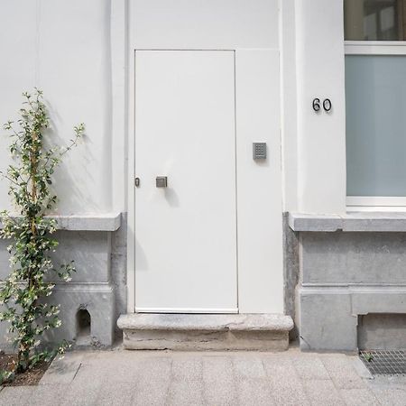 Shway - The Suit Antwerp Exterior photo